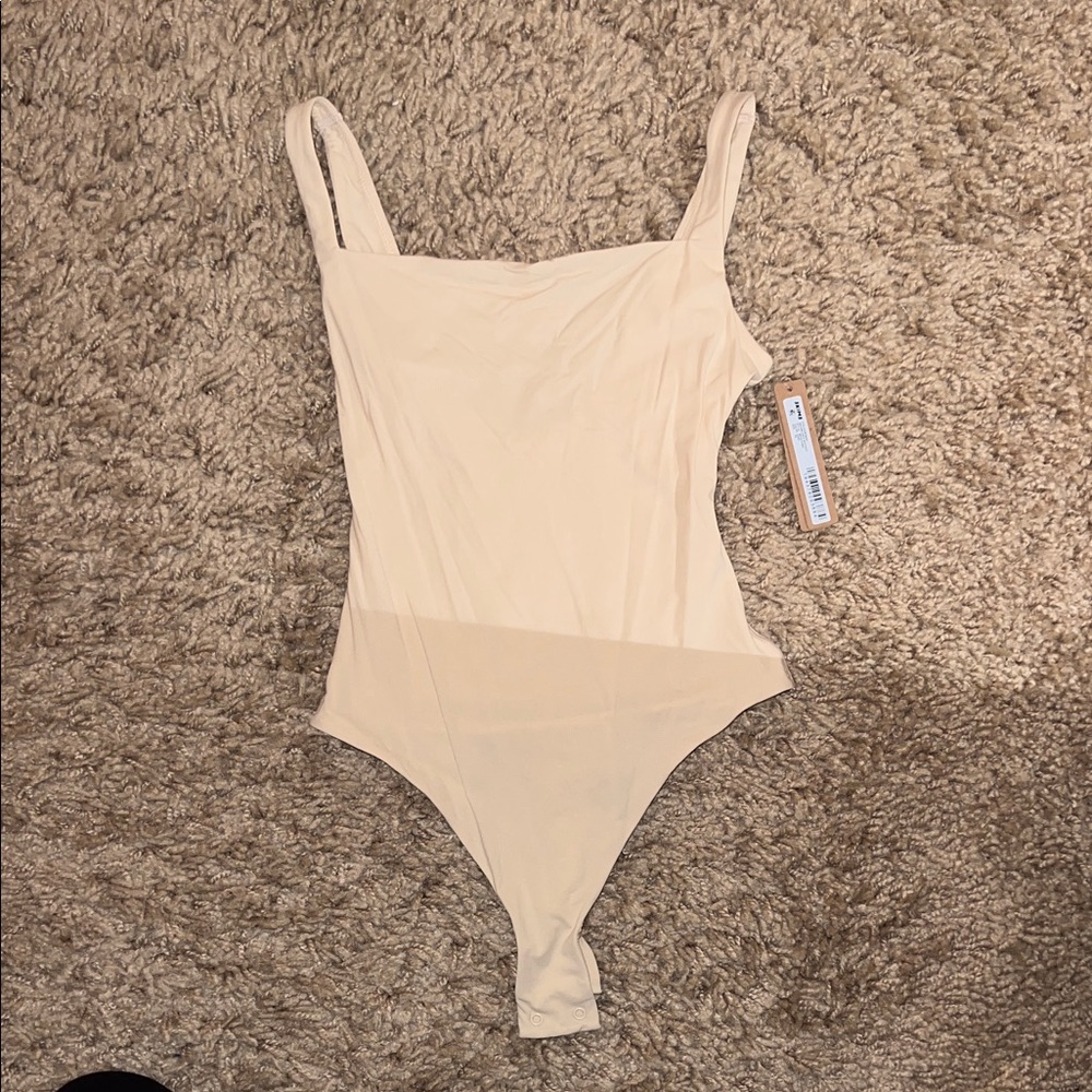 SKIMS Fits Everybody Square Neck Bodysuit in Sand